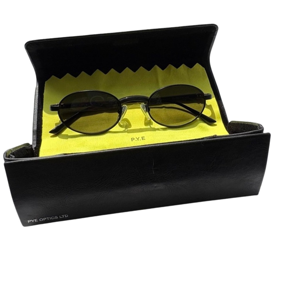 PYE x FAKOSHIMA "Takeshi" Oval Sunglasses – Aesthetic Minimalism